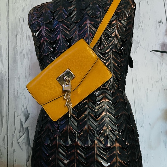 DKNY Elissa Leather Belt Bag Yellow/Marigold NWOT - Picture 10 of 11